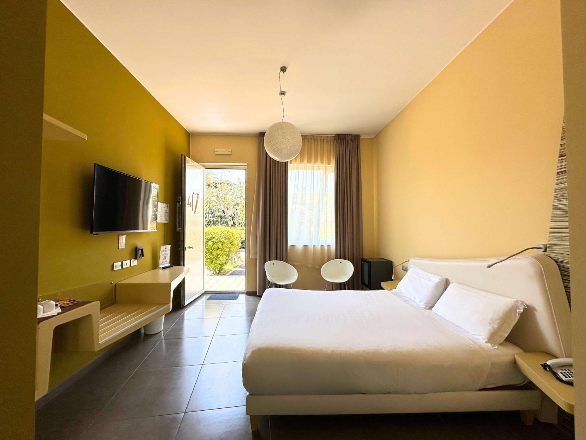 Hotel Ibis Styles Catania Acireale Exteriér fotografie